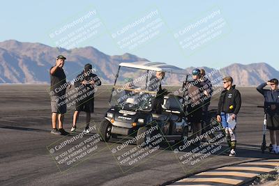 media/Oct-30-2025-Racers Edge (Thu) [[dabbdaf680]]/1-Around the Pits- Track Walk/